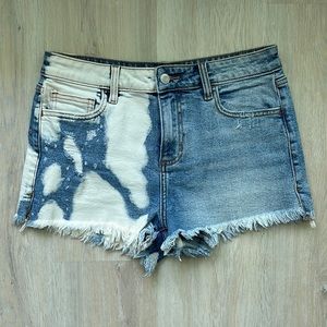 Cello Bleached Jean Shorts with Fray Size M